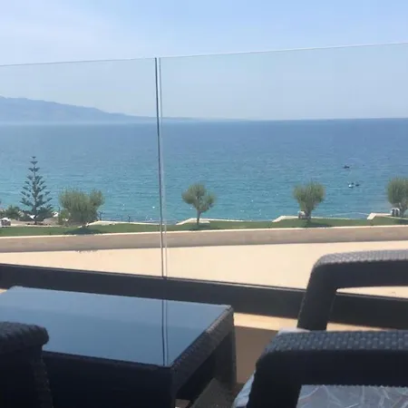 公寓 Ademi Luxury Ionian Bay *
