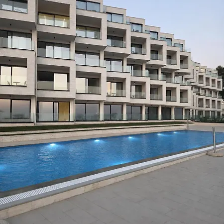 Ademi Luxury Ionian Bay Lägenhet *